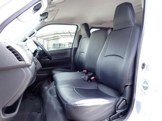 TOYOTA HIACE VAN 1.15T 2WD 2021 Image 31