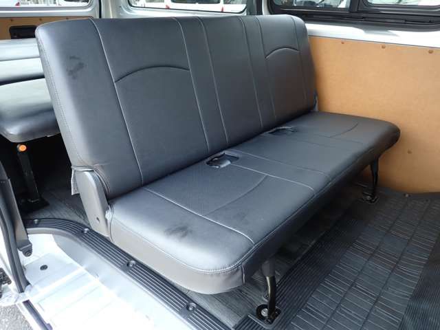 TOYOTA HIACE VAN 1.15T 2WD 2021 Image 31