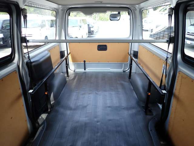 TOYOTA HIACE VAN 1.15T 2WD 2021 Image 31