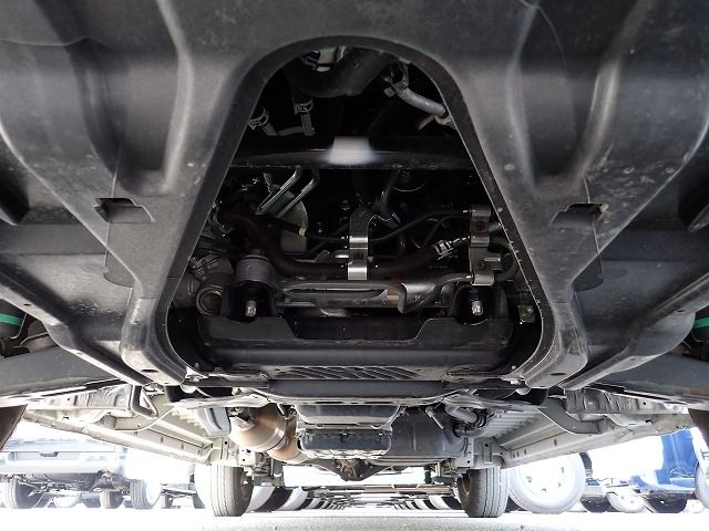 TOYOTA HIACE VAN 1.15T 2WD 2021 Image 31