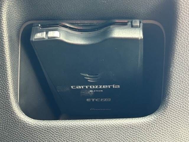 PEUGEOT 208 2020 Image 31