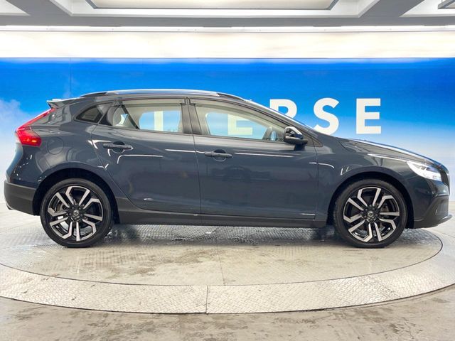 VOLVO V40 CROSS COUN 2018 Image 31