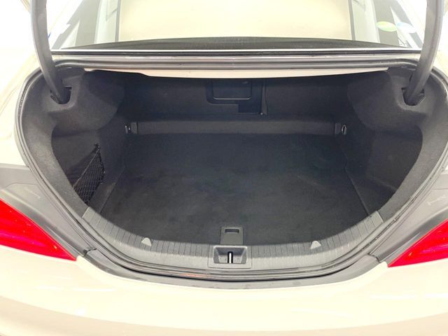 AMG CLA CLASS 2015 Image 31