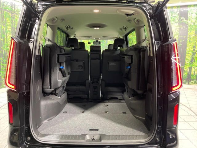 NISSAN SERENA  WG 2025 Image 31