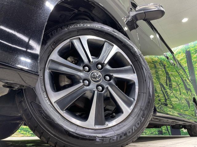 TOYOTA VOXY 2018 Image 31