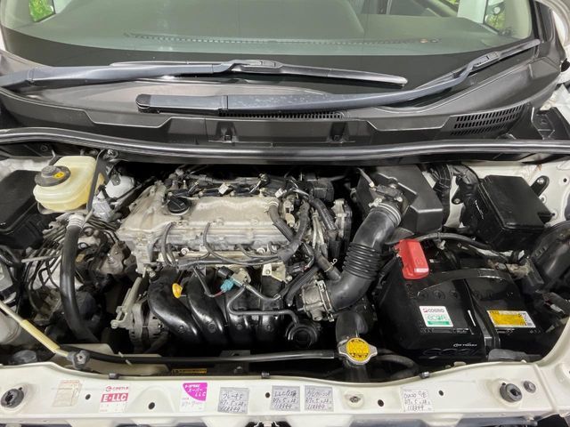 TOYOTA VOXY 2010 Image 31