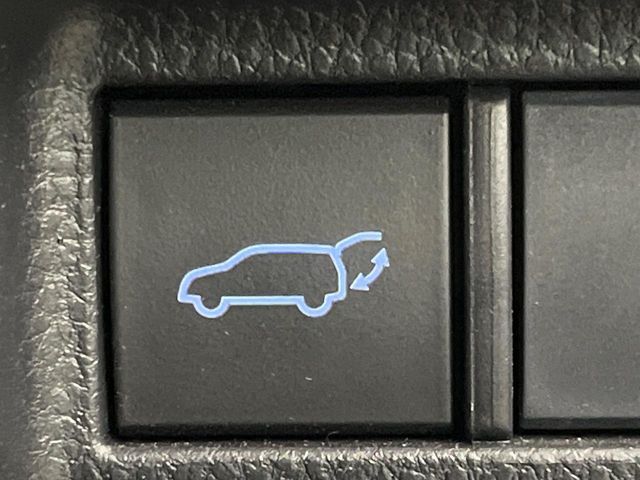 TOYOTA HARRIER 2WD 2020 Image 31