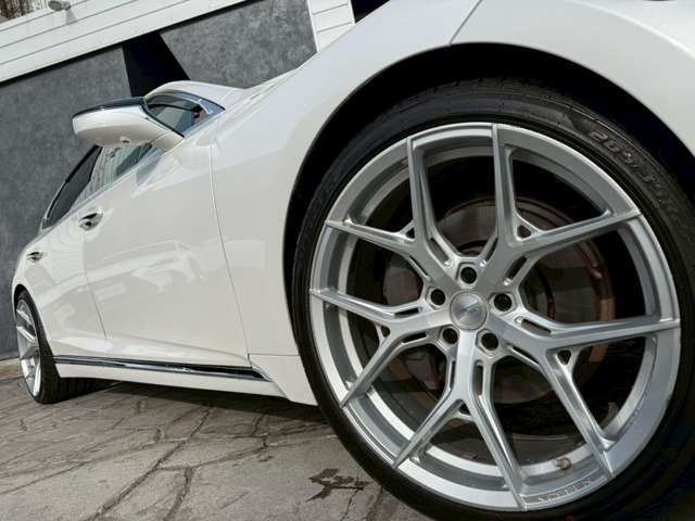 TOYOTA LEXUS LS500 2018 Image 31