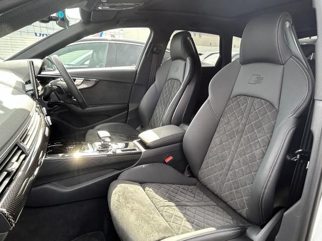 AUDI S4 AVANT 2021 Image 31
