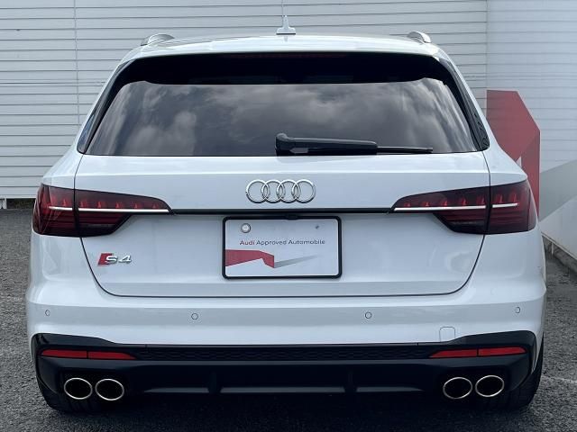 AUDI S4 AVANT 2021 Image 31