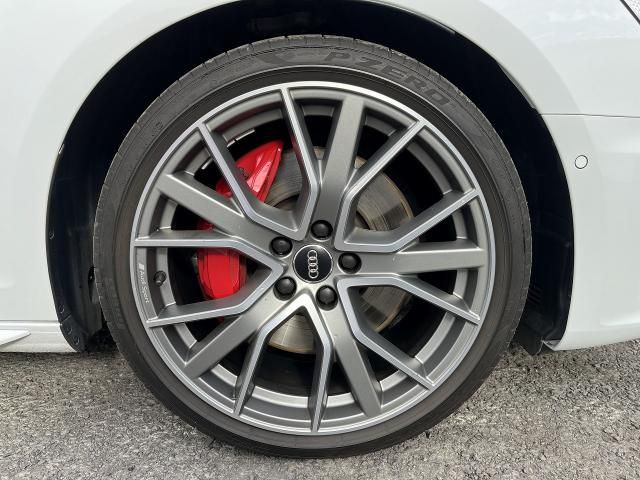 AUDI S4 AVANT 2021 Image 31