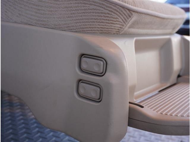 TOYOTA ALPHARD 2013 Image 31