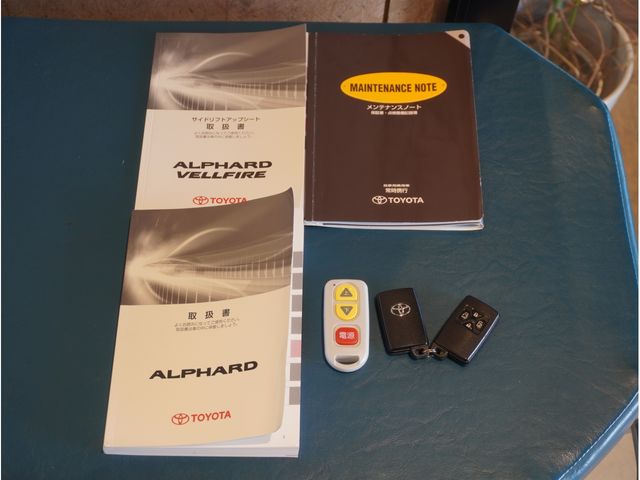 TOYOTA ALPHARD 2013 Image 31