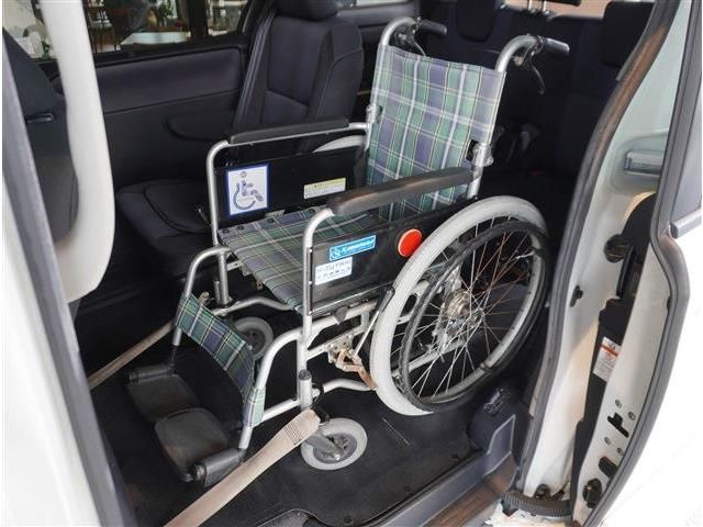 TOYOTA VOXY 2015 Image 31