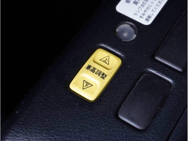 TOYOTA VOXY 2015 Image 31