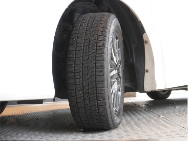 TOYOTA VOXY 2015 Image 31