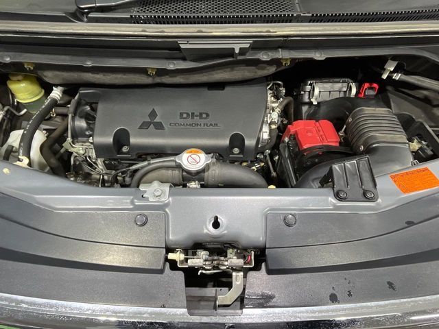 MITSUBISHI DELICA D:5 4WD 2018 Image 31