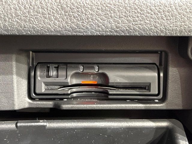 NISSAN SERENA  S-HYBRID 2014 Image 31