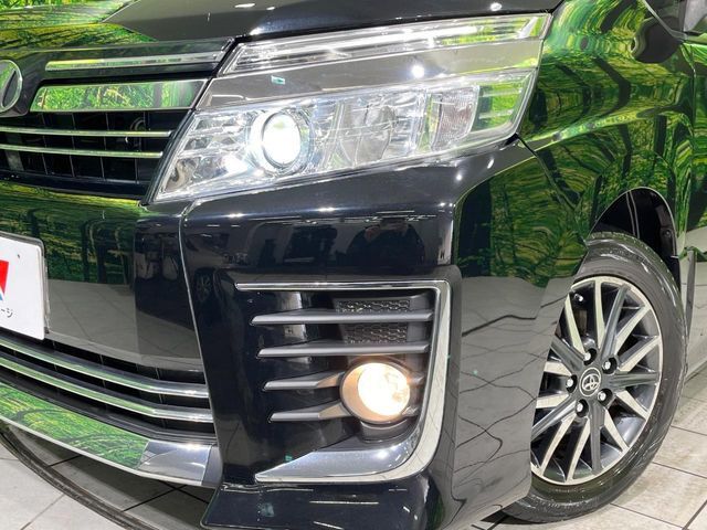 TOYOTA VOXY 2015 Image 31