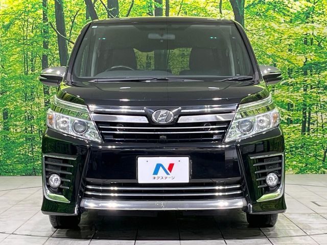 TOYOTA VOXY 2015 Image 31