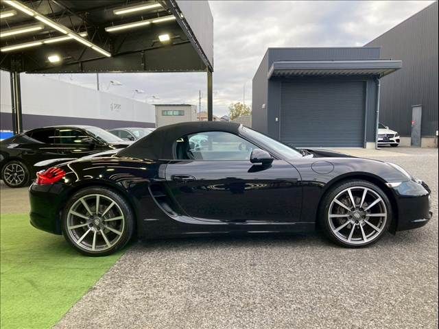 PORSCHE BOXSTER 2016 Image 31