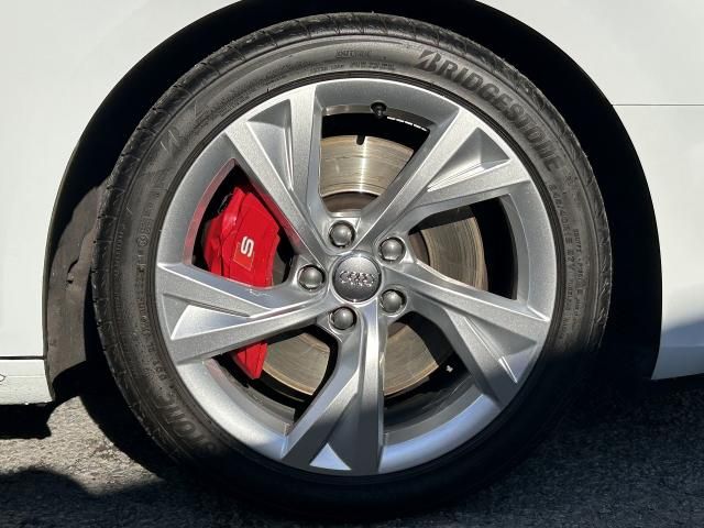 AUDI S4 AVANT 2019 Image 31