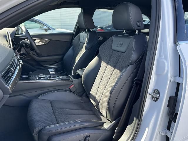 AUDI S4 AVANT 2019 Image 31