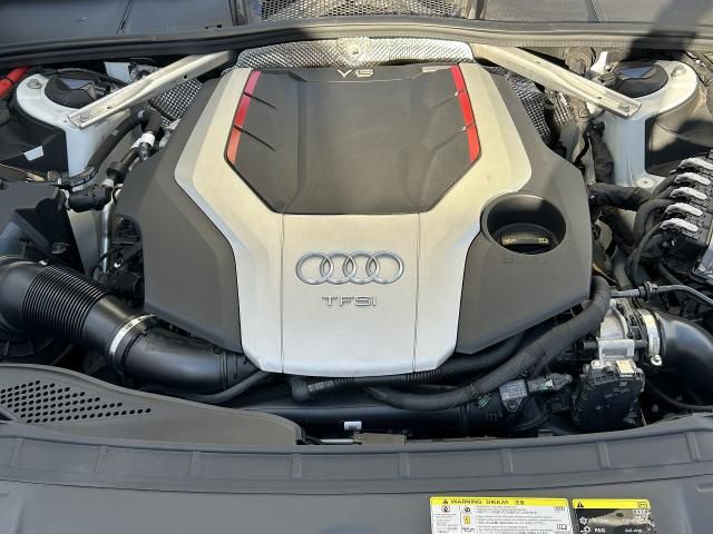 AUDI S4 AVANT 2019 Image 31