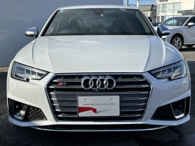 AUDI S4 AVANT 2019 Image 31