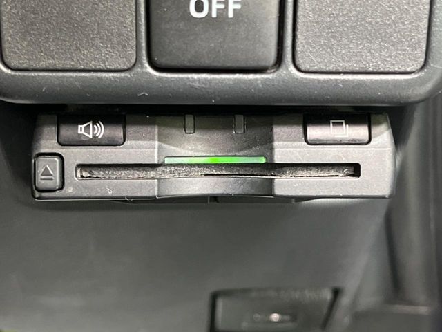 TOYOTA AQUA 2013 Image 31