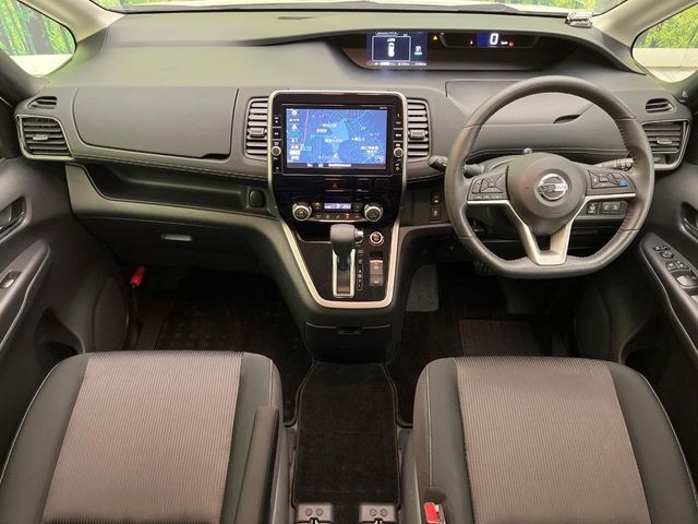 NISSAN SERENA  S-HYBRID 2017 Image 31