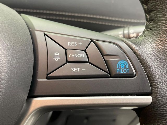 NISSAN SERENA  S-HYBRID 2017 Image 31