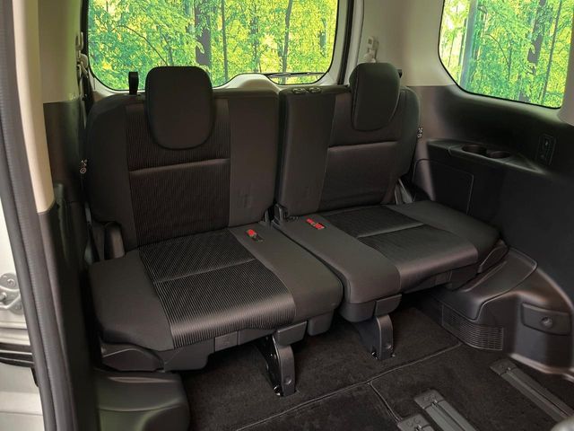 NISSAN SERENA  S-HYBRID 2017 Image 31