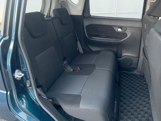 DAIHATSU MOVE CUSTOM 2017 Image 31