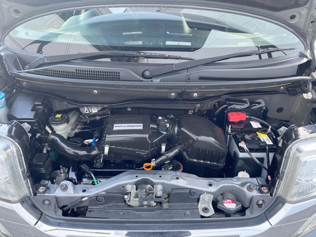 HONDA N BOX CUSTOM 2017 Image 31