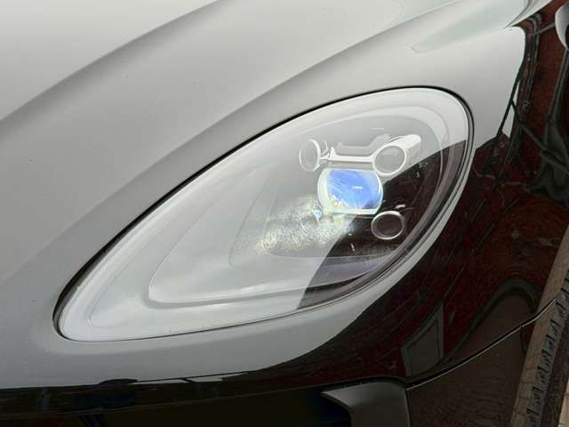 PORSCHE MACAN 2020 Image 31