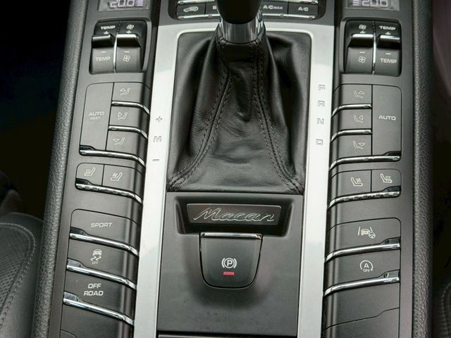 PORSCHE MACAN 2020 Image 31