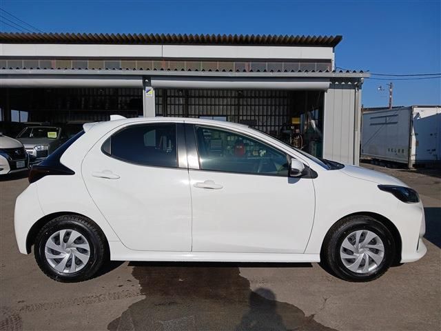 TOYOTA YARIS 2021 Image 31