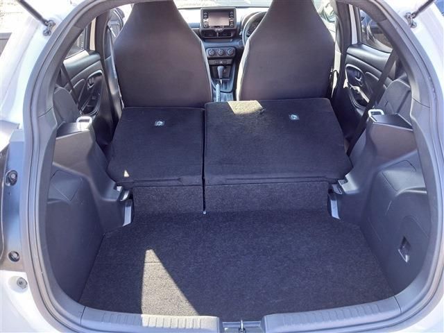 TOYOTA YARIS 2021 Image 31