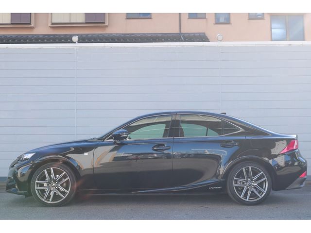 TOYOTA LEXUS IS300H 2015 Image 31