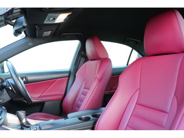 TOYOTA LEXUS IS300H 2015 Image 31