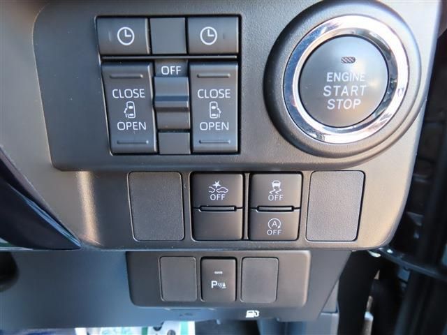 TOYOTA ROOMY 2023 Image 31