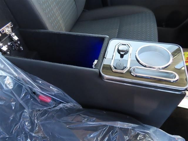 TOYOTA ROOMY 2023 Image 31