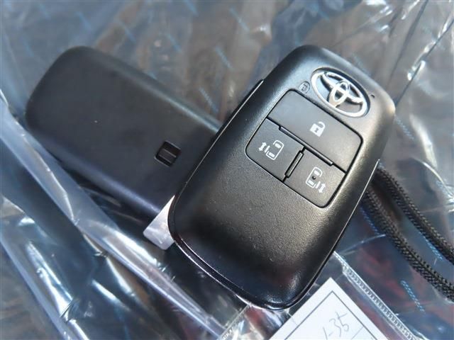 TOYOTA ROOMY 2023 Image 31