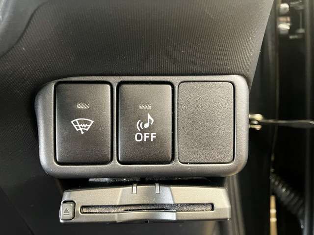 TOYOTA AQUA 2015 Image 31