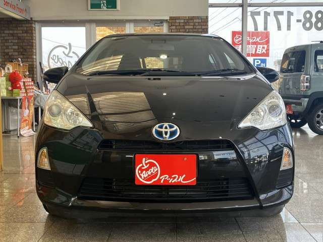 TOYOTA AQUA 2015 Image 31