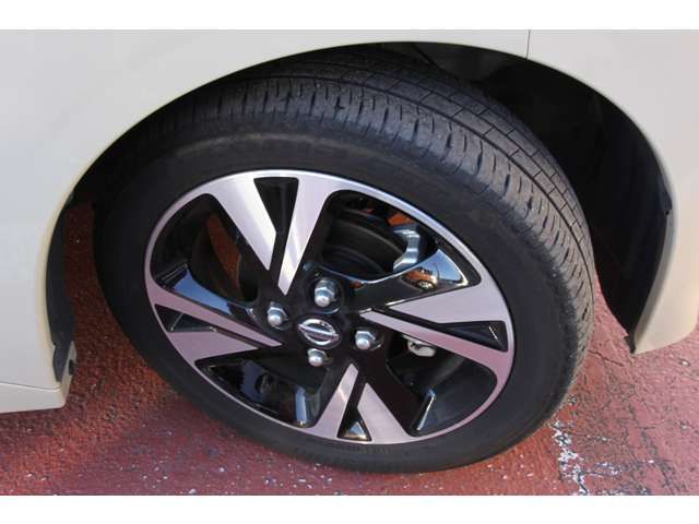 NISSAN ROOX 2023 Image 31