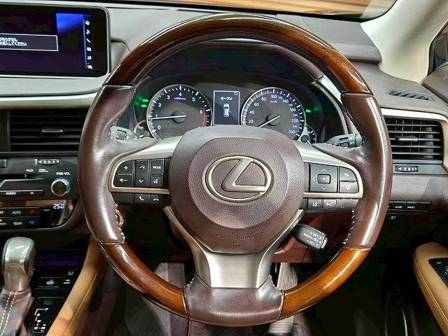 TOYOTA LEXUS RX200T 2016 Image 31