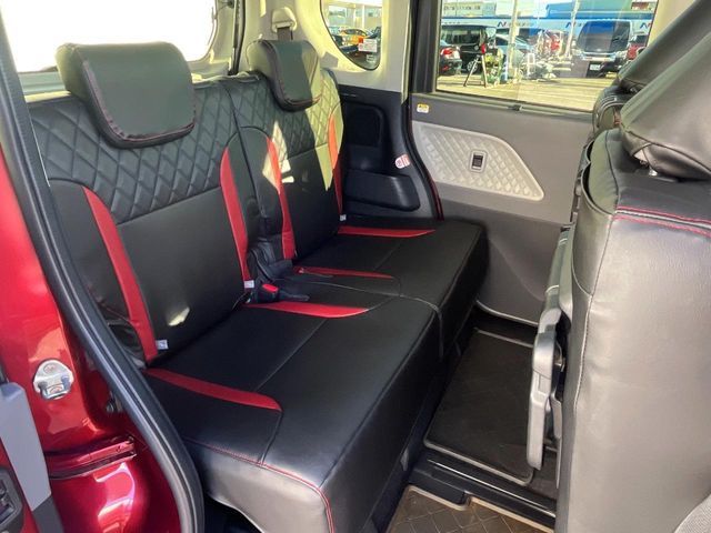 DAIHATSU TANTO 2020 Image 31