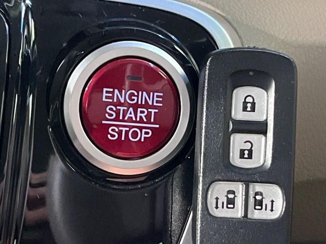 HONDA N BOX 4WD 2015 Image 31